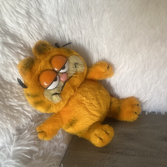 Vintage Garfield Stuffed Animal Bean Bag - Picture 4 of 6